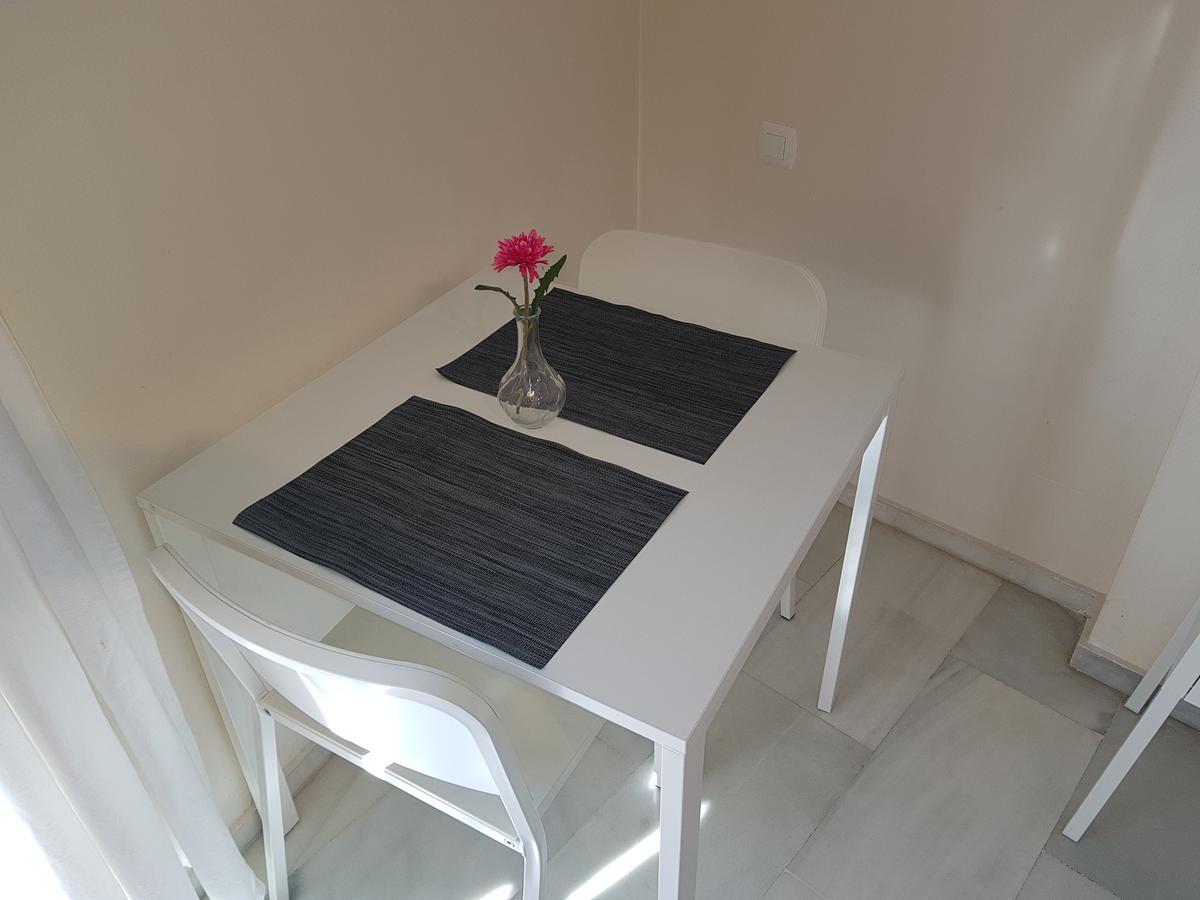 Apartment Fan Flat Eugenio